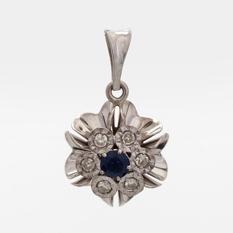 Riipus 18K kultaa, safiireja ja timantteja. Kupittaan Kulta Turku.