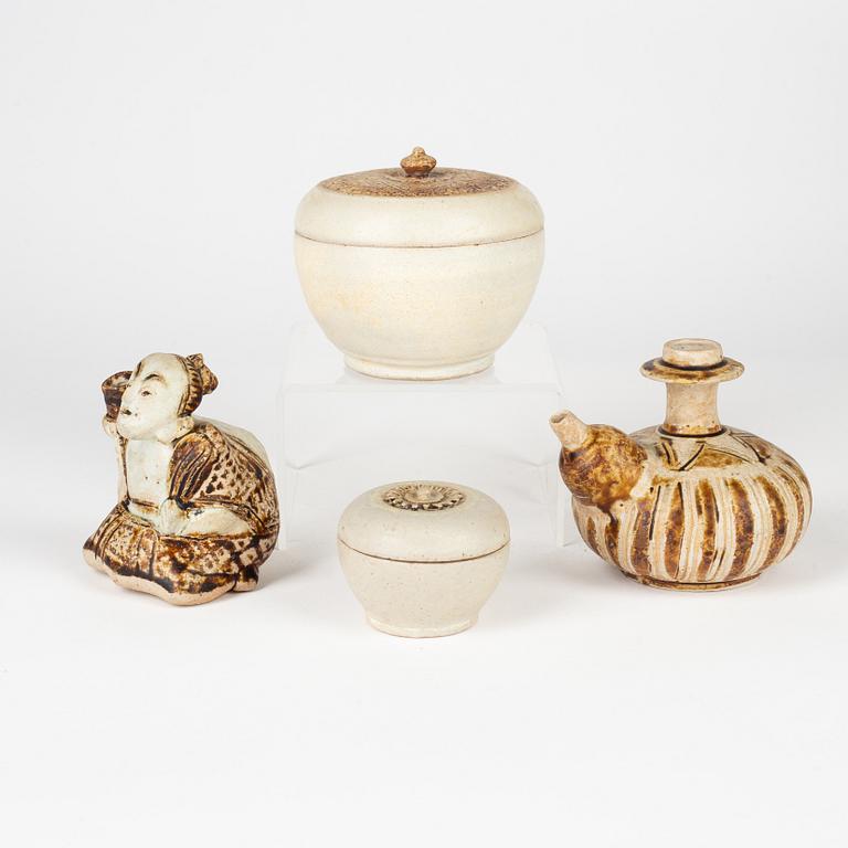 Two Sawankhalok boxes with covers, a kendi and a joss stick holder, Thailand, 14th/17th Century.