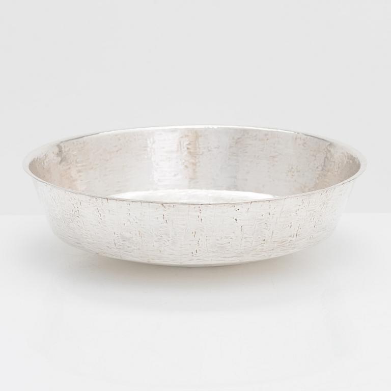 Tapio Wirkkala, a silver bowl model  TW 289, Kultakeskus, Hämeenlinna 1965.