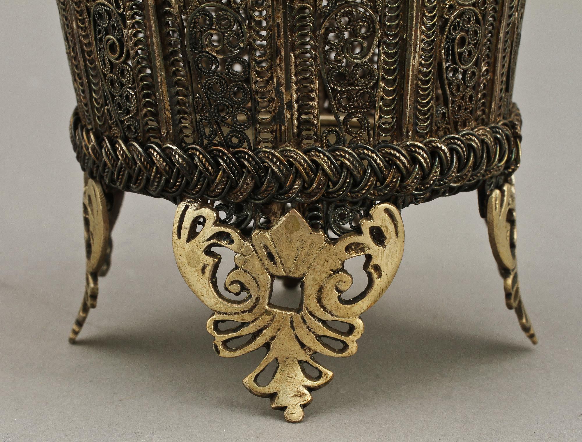KORGSKÅL, delvis silver, Europa, 1900-talets början. Tot. v. ca 270 g.