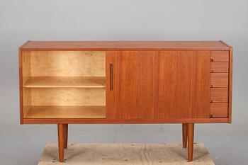 SIDEBOARD, "Lyon" Nils Jonsson, Troeds.