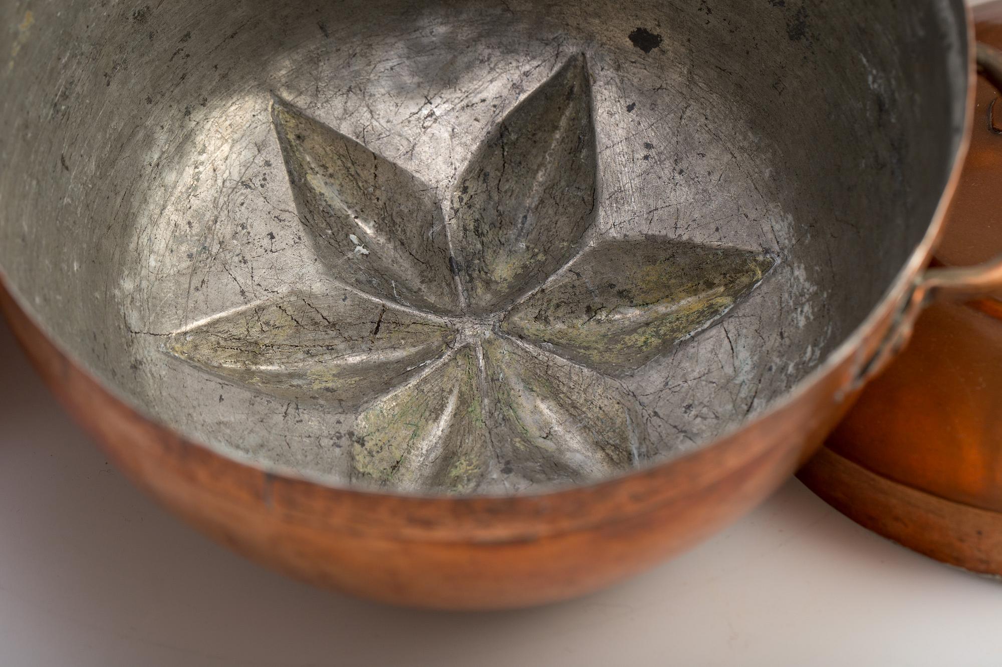 THREE COPPER ASPIC MOULDS, 18/19th century.