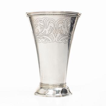 GAB, a silver beaker, Stockholm, 1947.