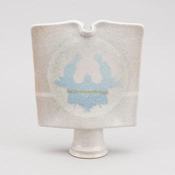 A HANS DE JONG STONEWARE VASE, stampsigned and dated -82.