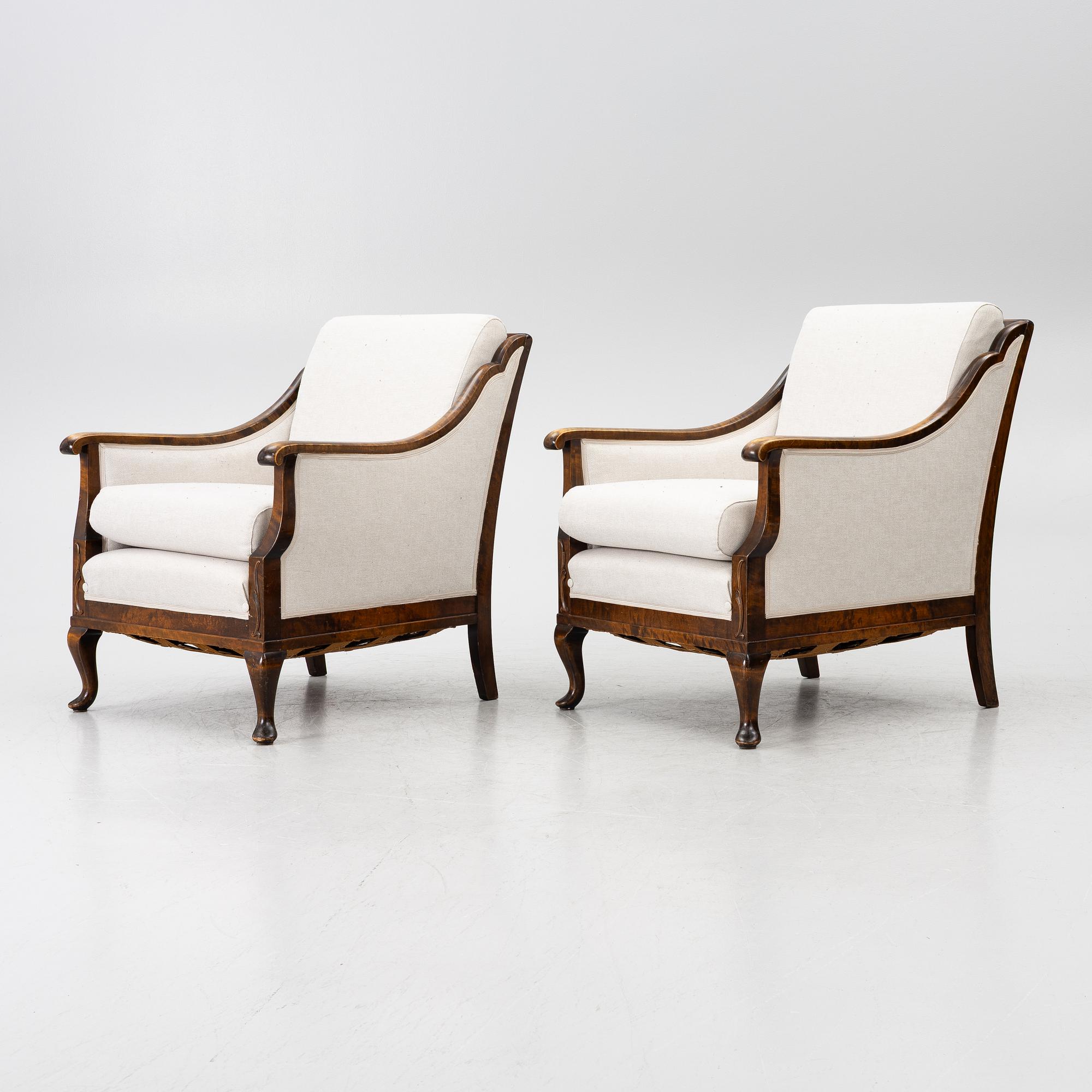 Armchairs, a pair, 1930s/40s.