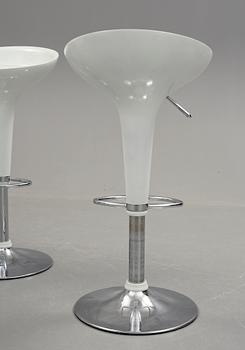 BORD OCH BARSTOLAR, 3 delar "Bombo Chair", Stefano Giovannoni, Magis, 1900/2000-tal.