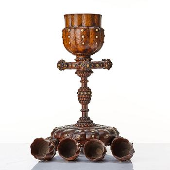 A Baroque 18th century birch drink credence.