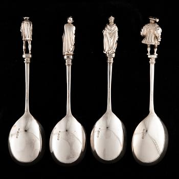 SKEDAR, 4 st, silver, Sheffield 1890, kontrollstämplade av Tarkiainen, Helsingfors 1967. Tot. vikt ca 542,7 g.