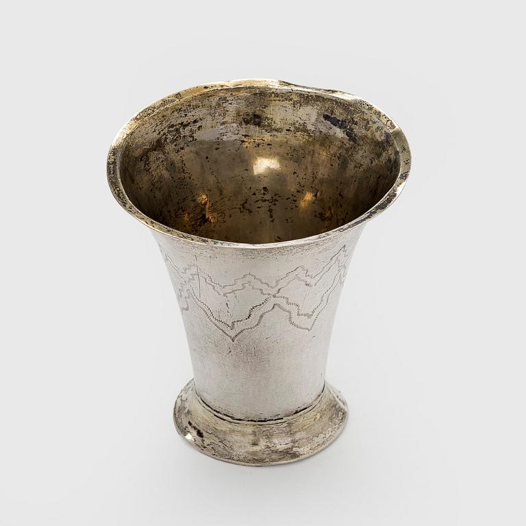 An early 19th-century silver beaker, maker's mark of Jacob Johan Jankes, Turku 1803.