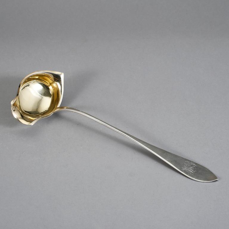 SOPPSLEV, silver, Helsingfors 1916. Vikt 160 g.
