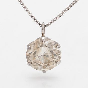 A platinum pendant with a brilliant-cut diamond approximately 1.01 ct according to engraving and a platinum chain.