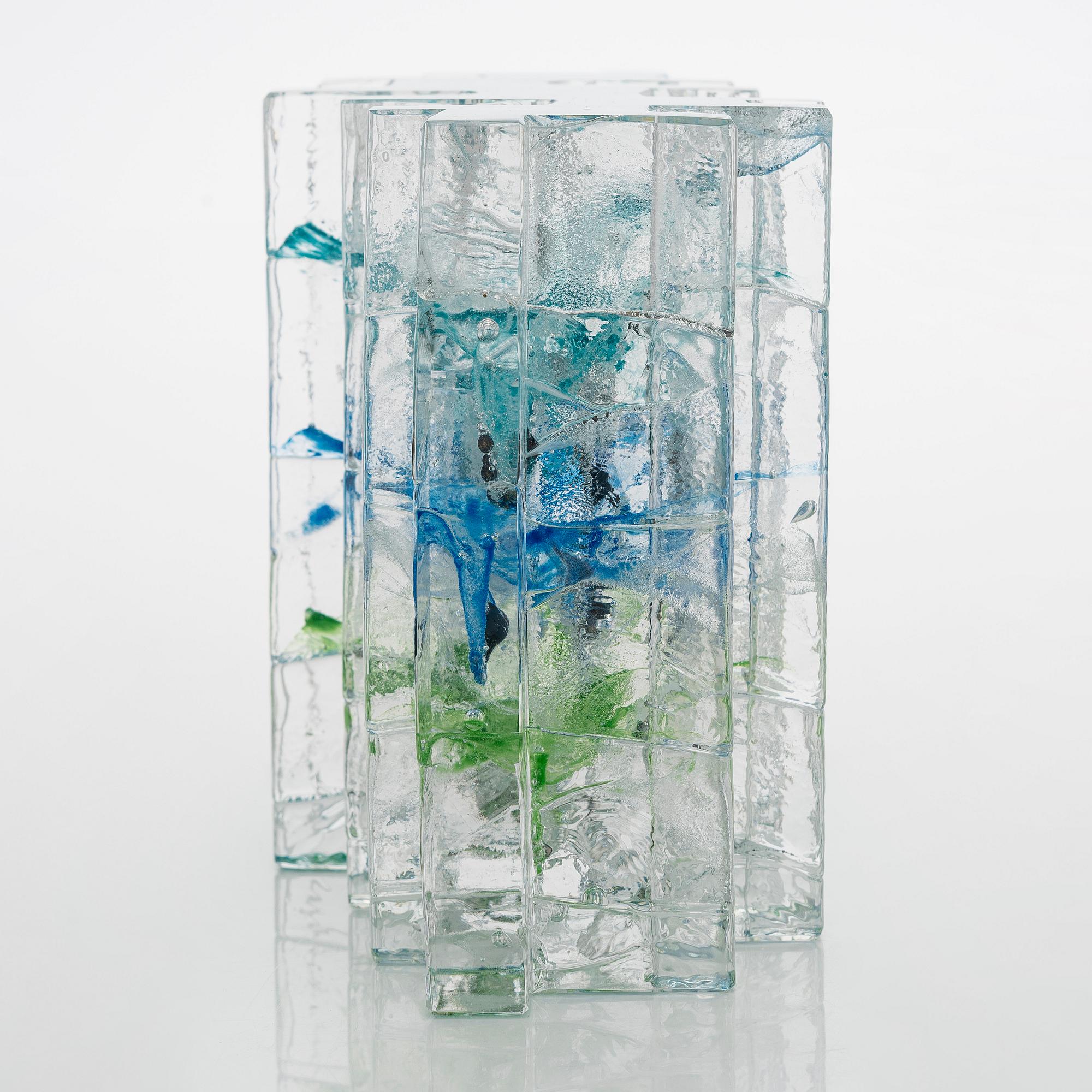 Helena Tynell, glasskulptur, "Skog", signerad Helena Tynell Riihimäen Lasi Oy.
