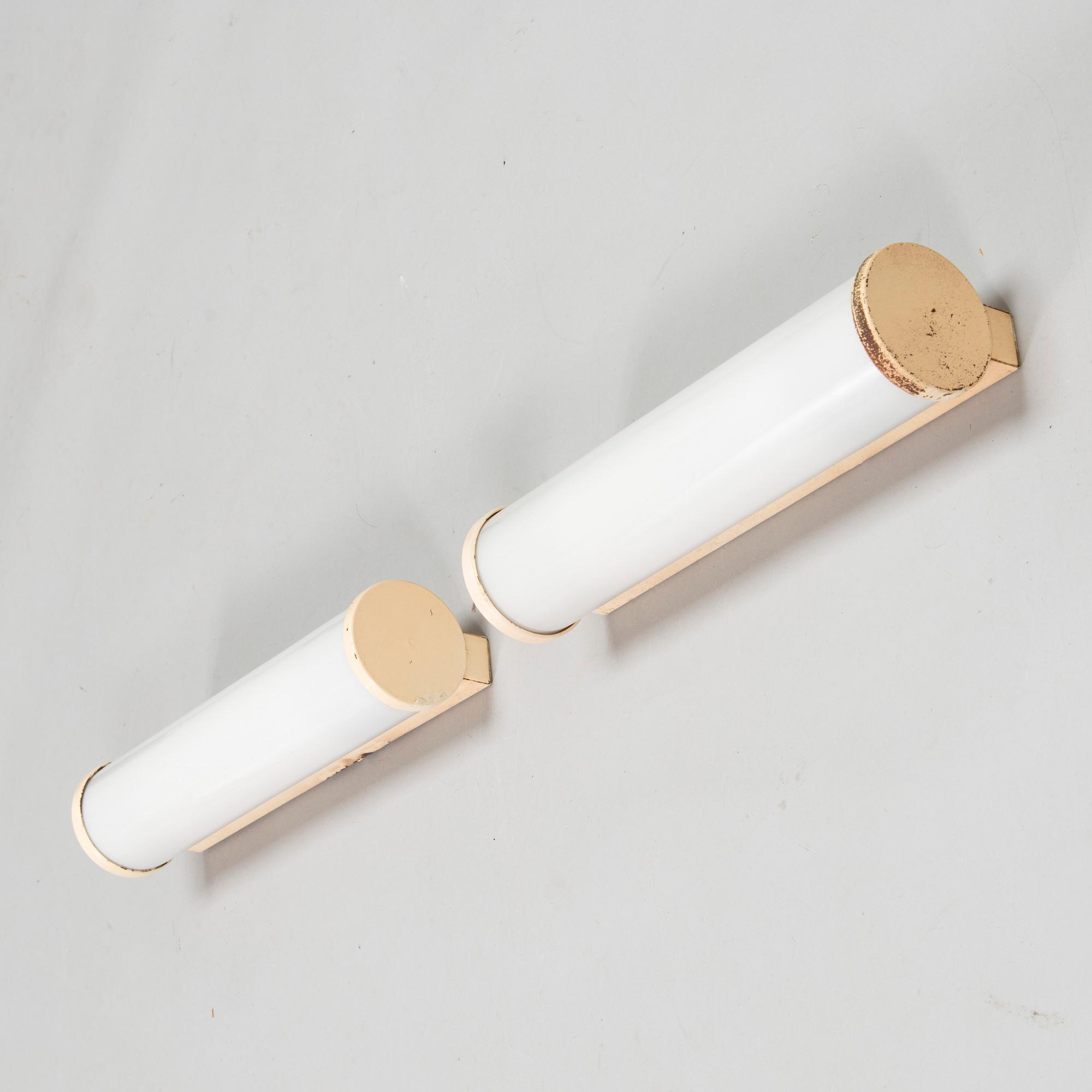 Paavo Tynell, a pair of 1930's '7134' wall lights for Taito.