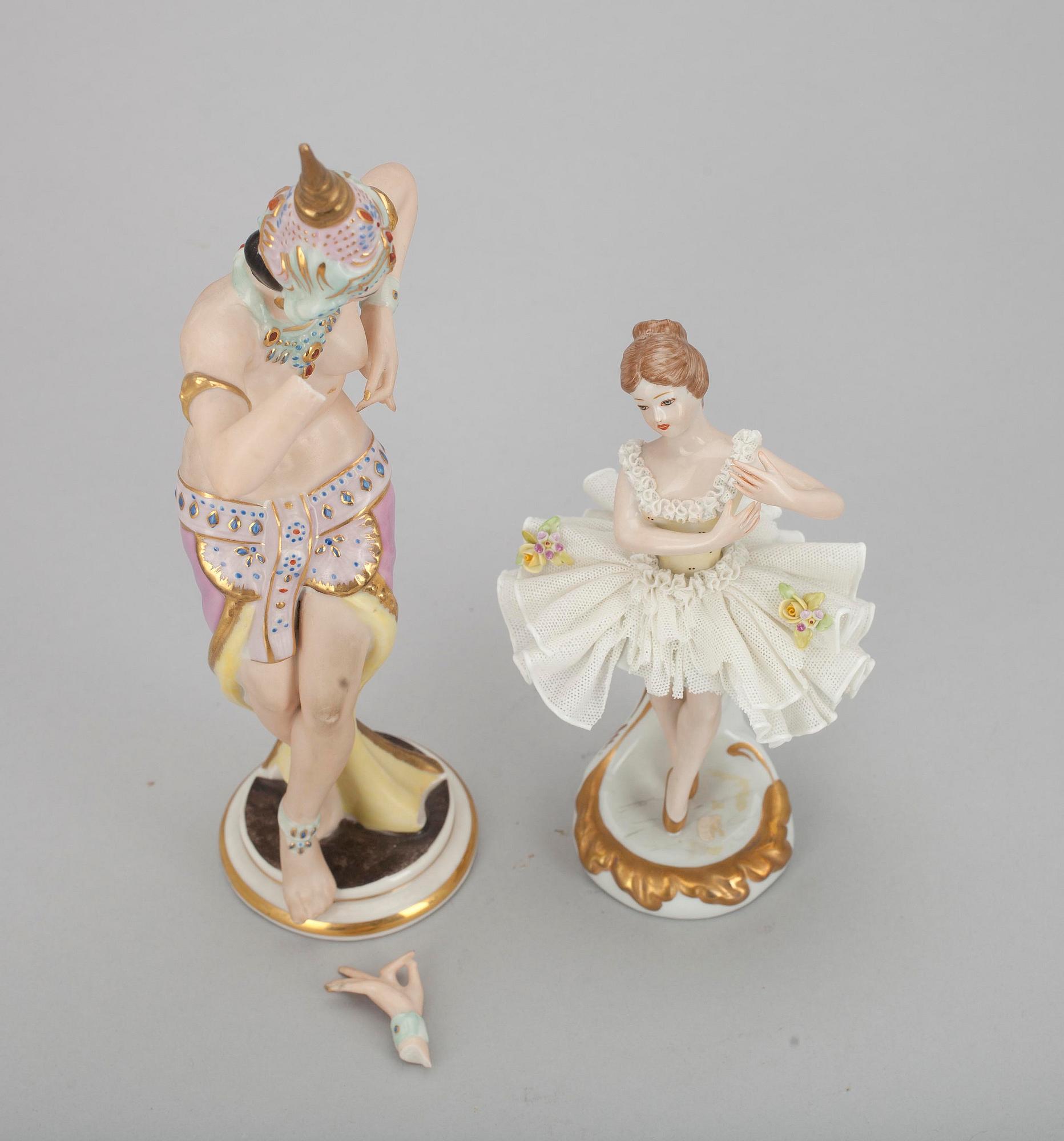 FIGURINER, 2 st, porslin, Dresden, Tyskland 1920-30-tal.