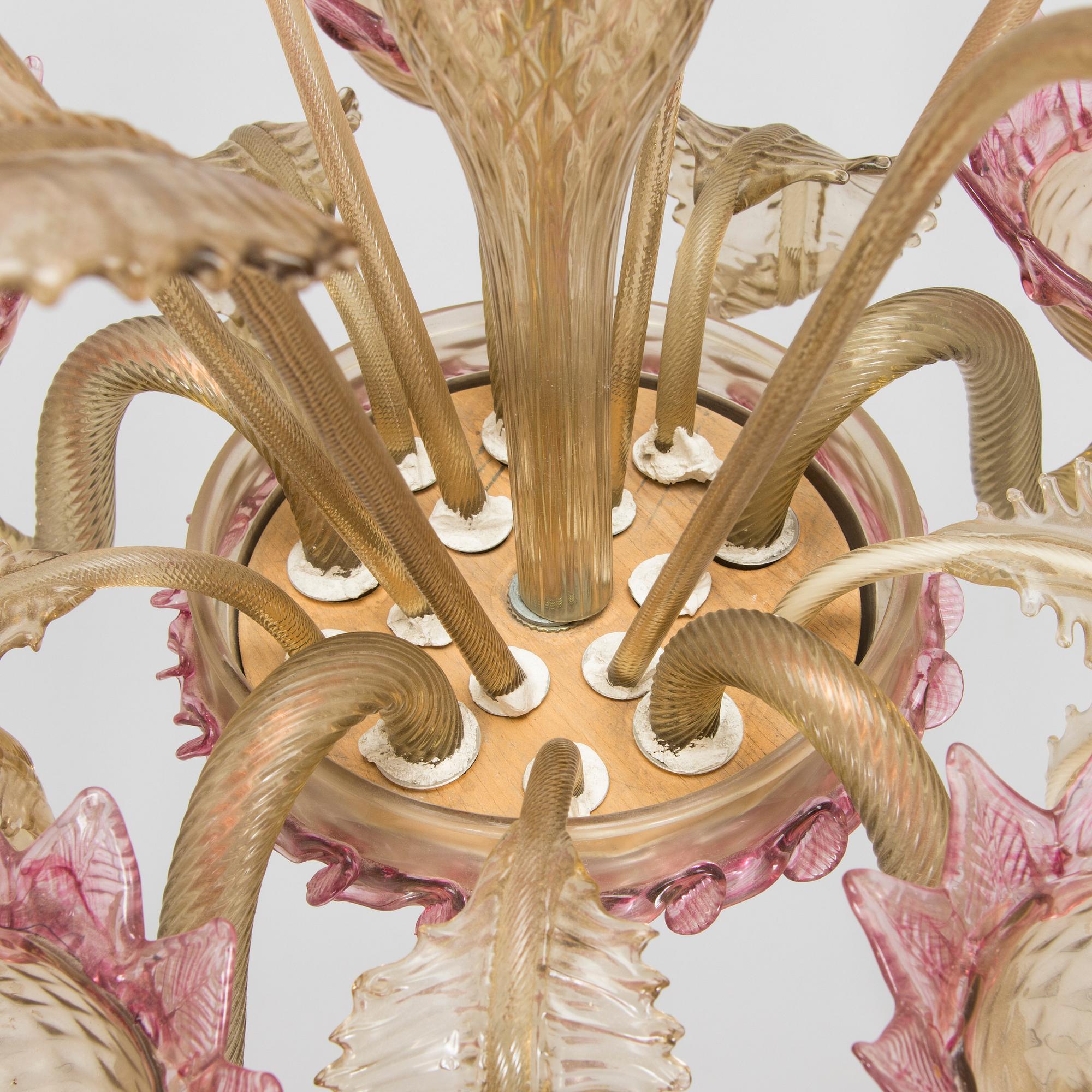 A mid-20th-century Venetian style chandelier, Murano.