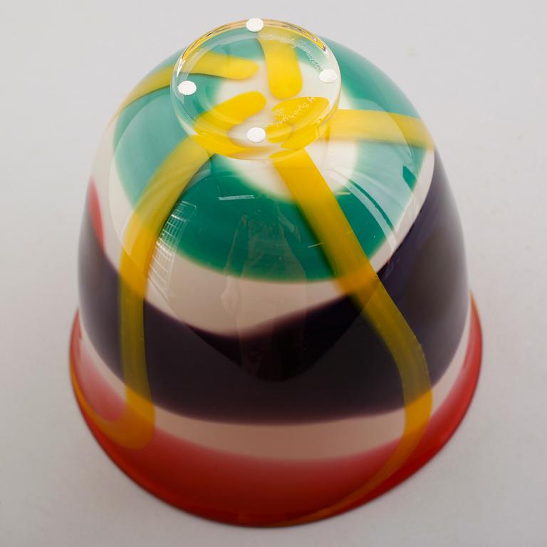VAS, glas, Berit Johansson, Sjöhyttan, signerad, daterad 1994.