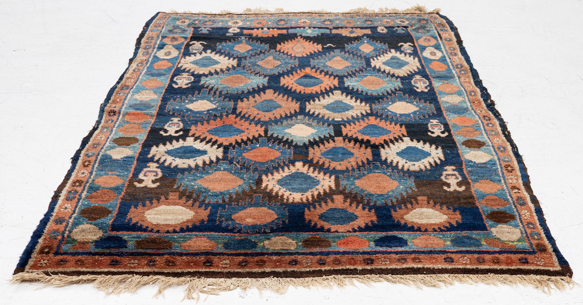 Matta, orientalisk, antik, ca 195 x 130 cm.