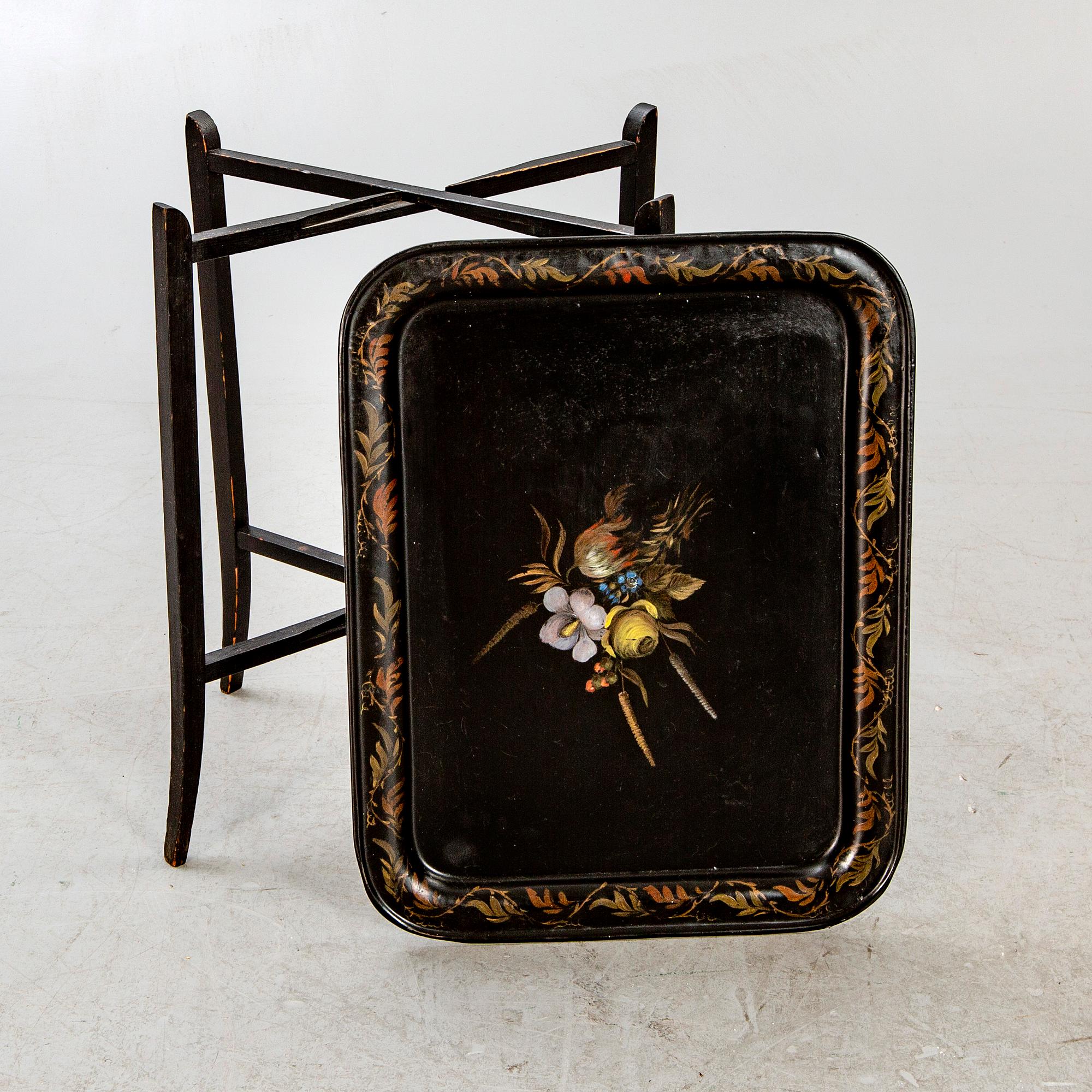Tray with table / stand, first part of the 20th century.