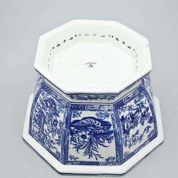 YTTERFODER, 2 st, flintgods, Gustavsberg.
