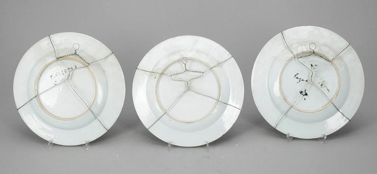 TALLRIKAR, 3st, porslin, Kina, Qianlong 1736-1795.