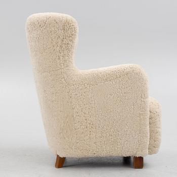 Peder Pedersen, attributed to . A Danish Modern armchair, 1930's/40's.