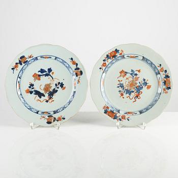 Two pairs of porcelain plates, China, Qing dynasty, 18th century.