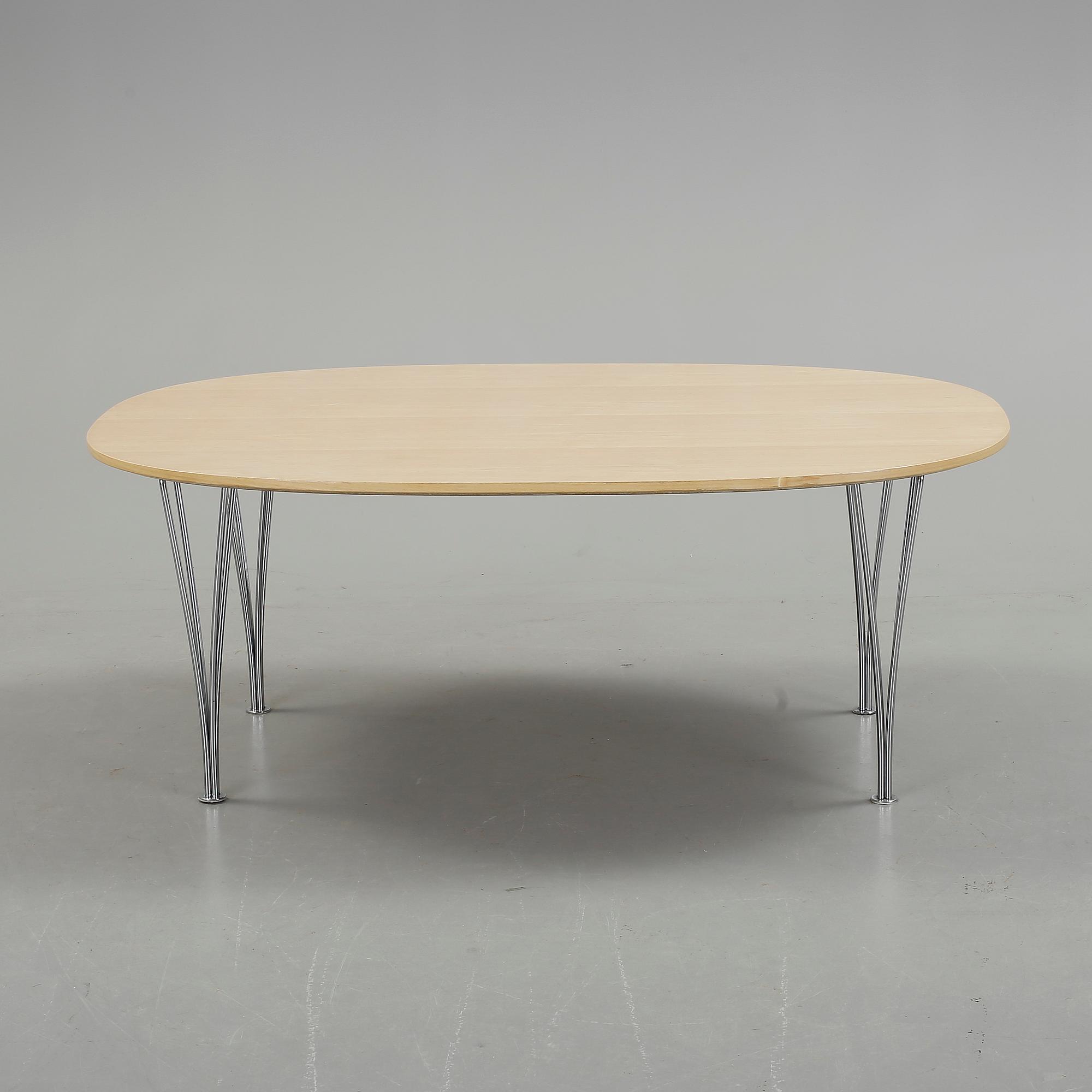 SOFFBORD. "Superellips", Bruno Mathsson och Piet Hein för Fritz Hansen, Danmark.