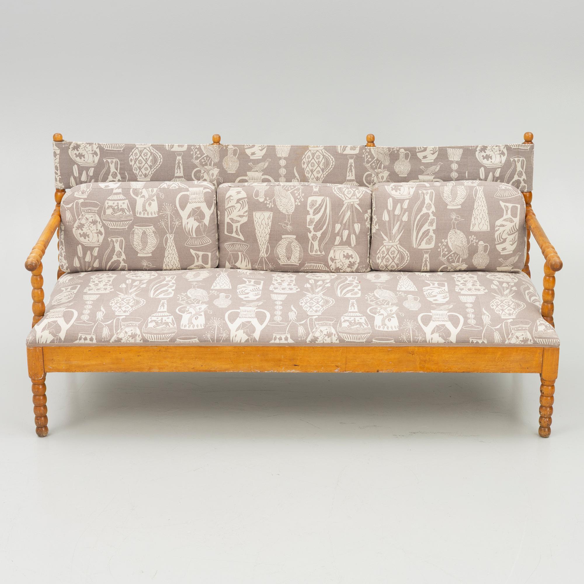 A sofa and four foldable armchairs, first half of the 19th century.