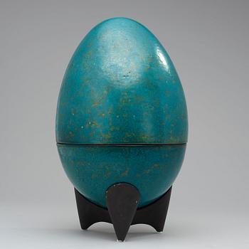 A Hans Hedberg faience egg, Biot, France.