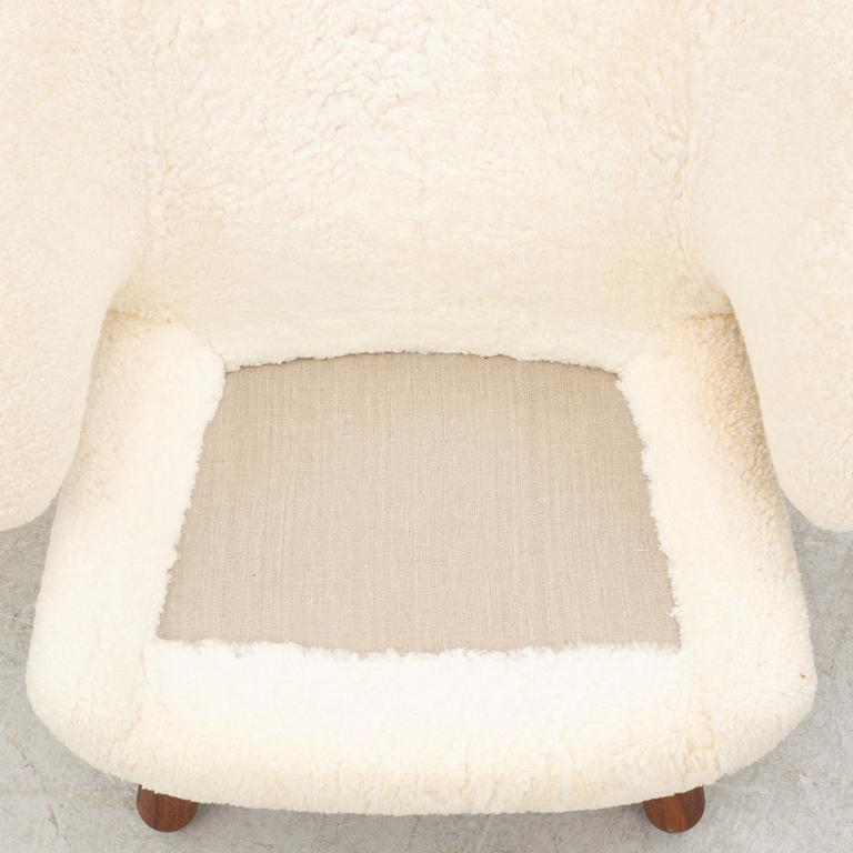 Finn Juhl, fåtölj, "Pelican Chair", House of Finn Juhl, Danmark.