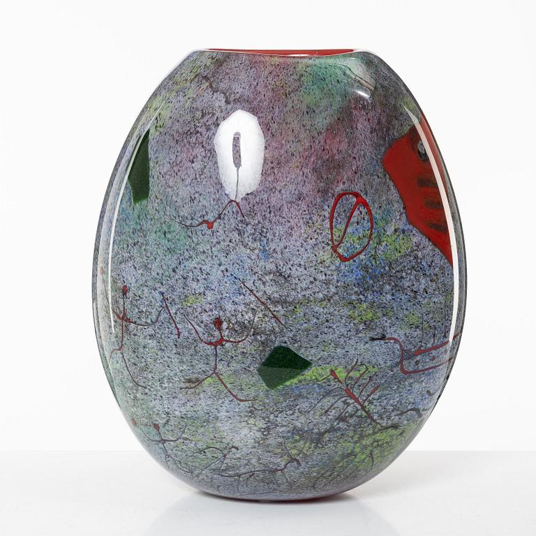 Jan-Erik Ritzman, a glass vase, Transjö 1997.