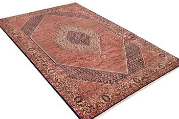 A Bidjar Tekab carpet, c. 300 x 203 cm.
