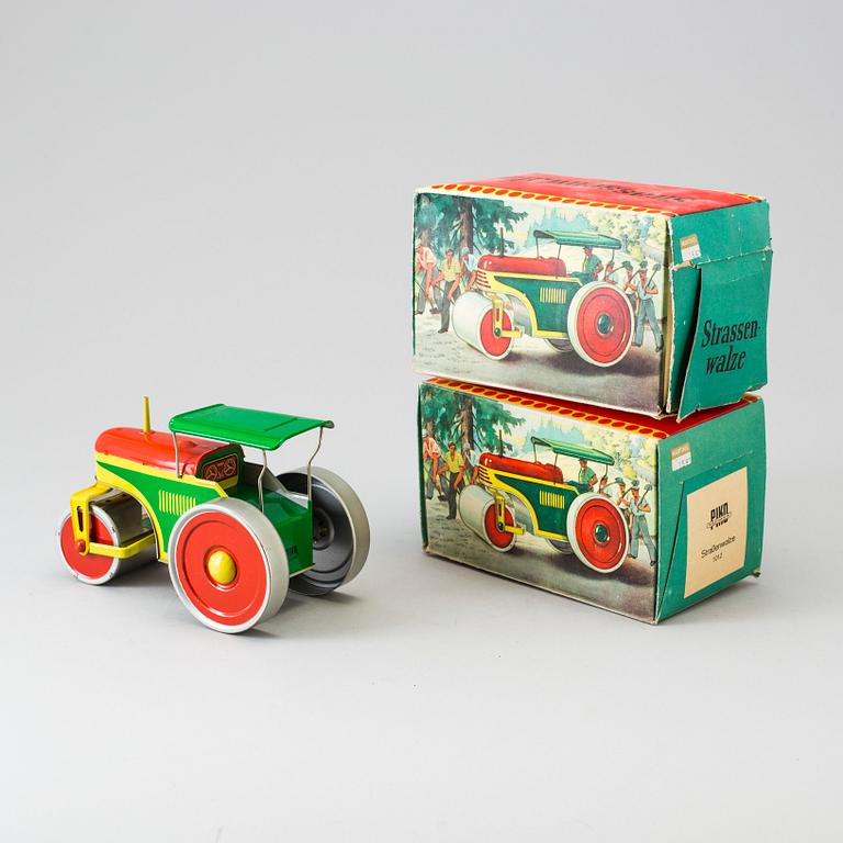 LEKSAKER, 4 stycken, Tyskland, 1950/60-tal.