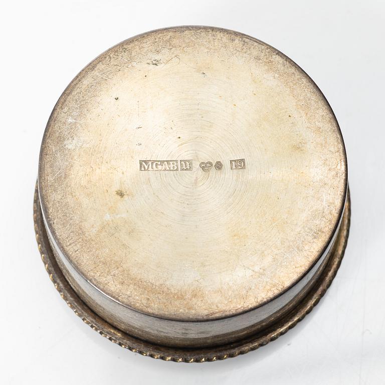 Askar, 3 st, silver, bl.a. C.g.Hallberg, 1919.