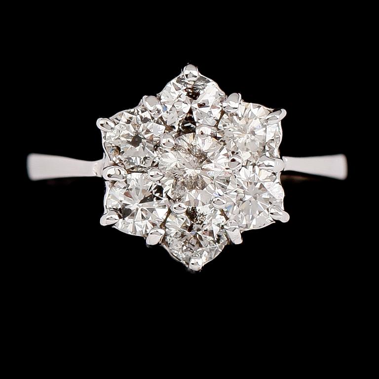 RING, 14 k guld, briljantslipade diamanter tot ca 1.32 ct.