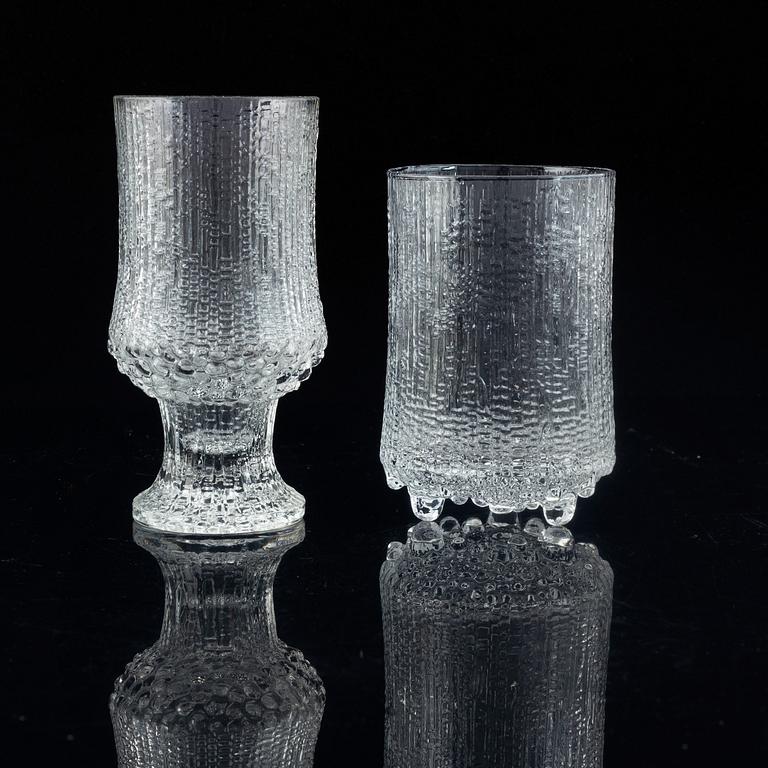 Tapio Wirkkala, glasservis 52 delar, "Ultima Thule", Iittala, Finland, 1900-talets andra hälft.