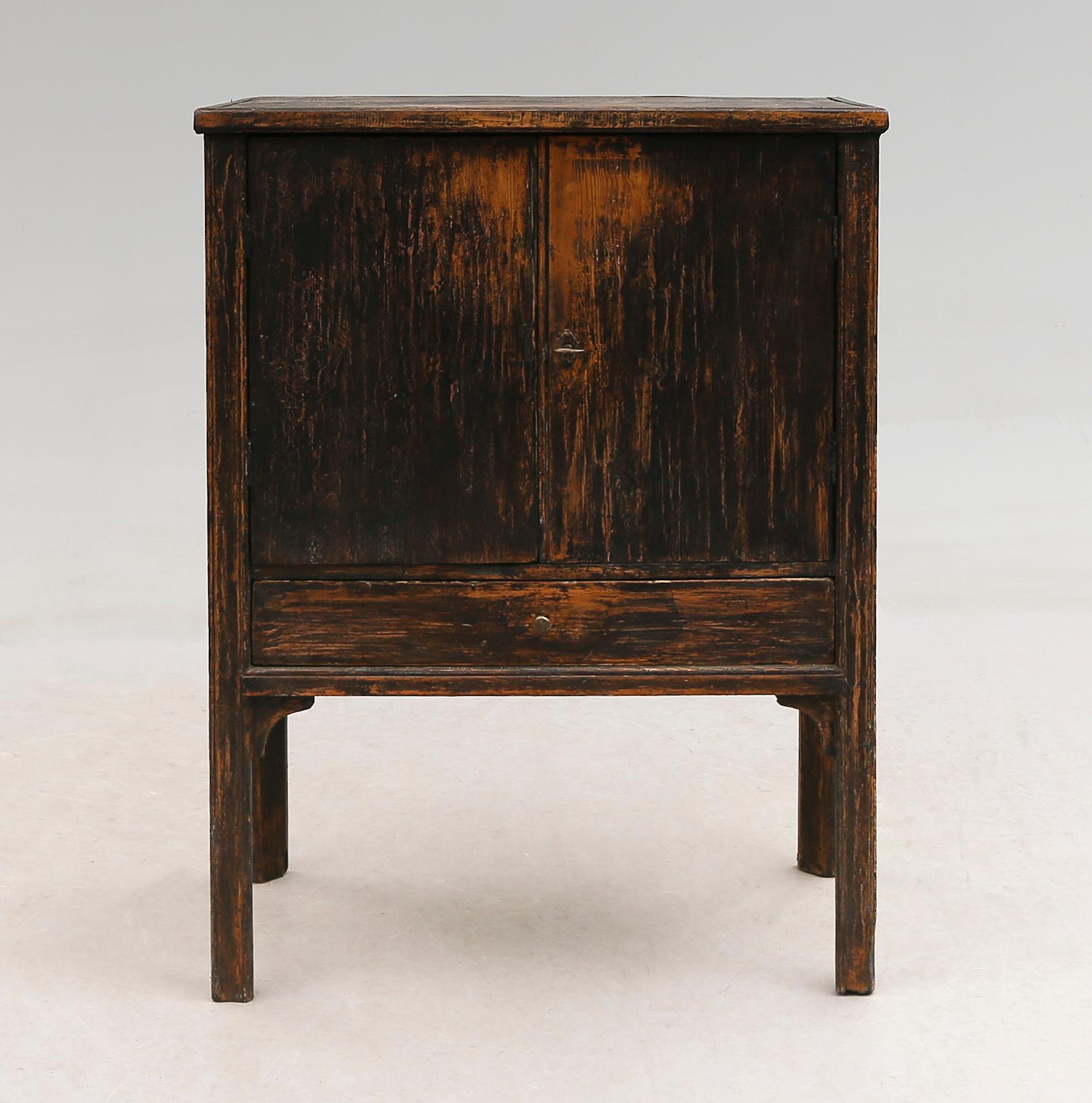 SÄNGBORD, sengustaviansk, tidigt 1800-tal.