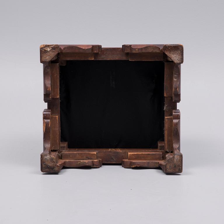 TABURETTI, 1800-luvun jälkipuoli.