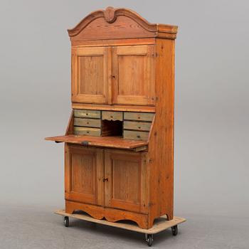 a painted wooden cabinet from the 19th century.