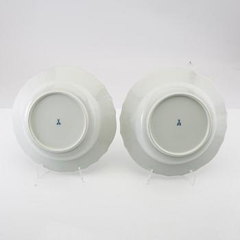 Deep plates, a pair, Meissen, first half of the 20th century, porcelain.