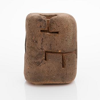 Eduardo Chillida, "Lurra G-116".