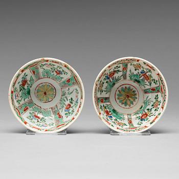 Two famille verte and café au lait bowl, Qing dynasty, Kangxi (1662-1722).