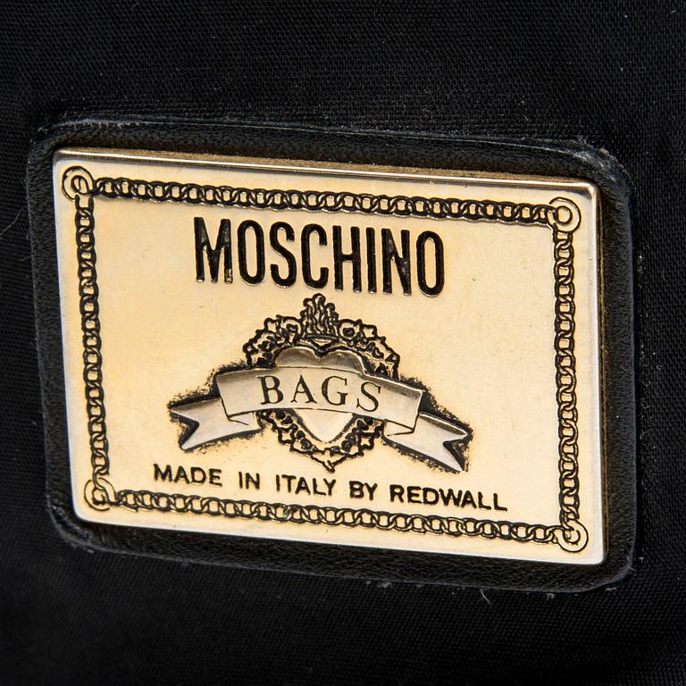 VÄSKA, Moschino.