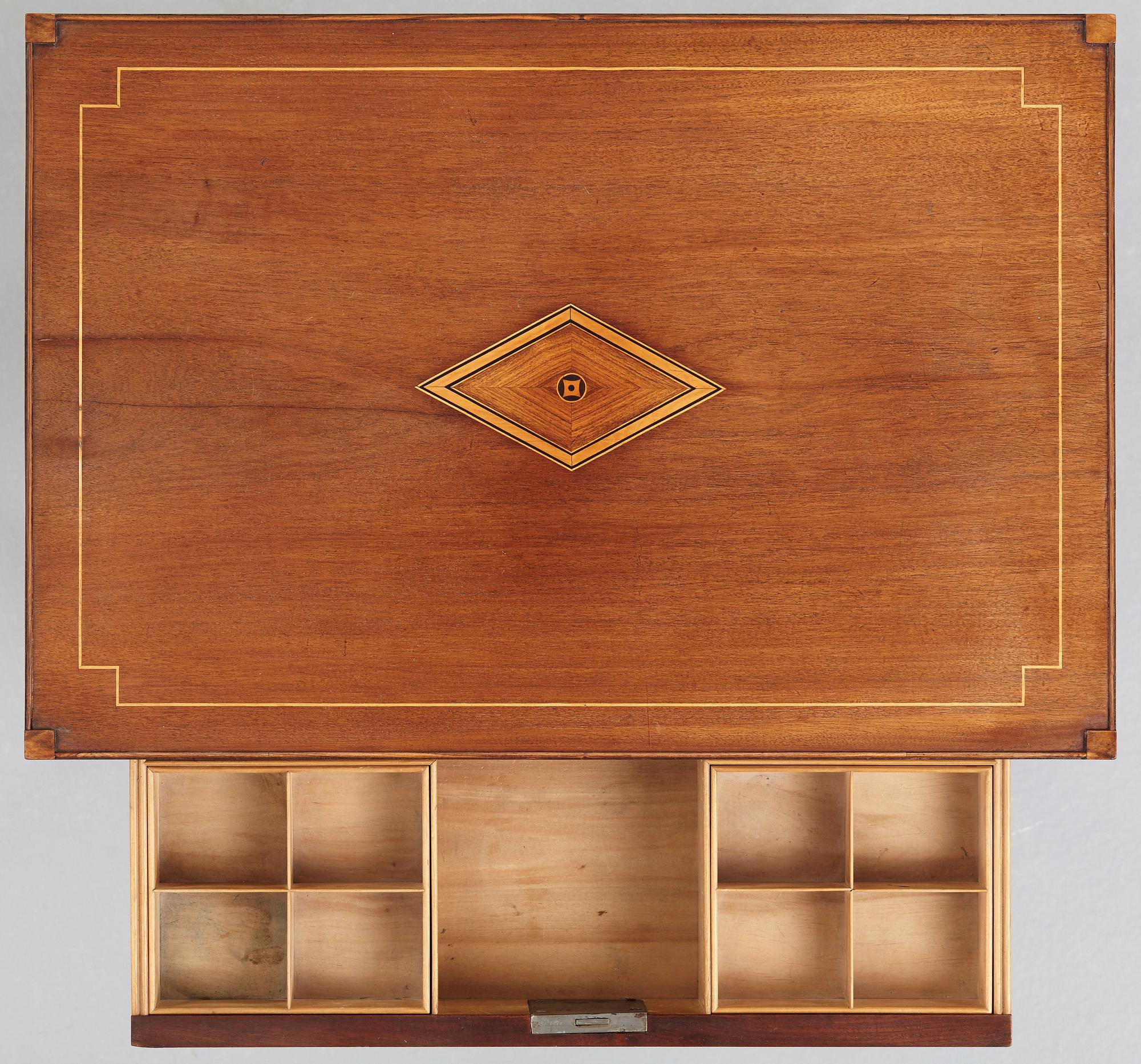 SYBORD, av Lars Qvarnberg (mästare i Stockholm 1801-1813), sengustavianskt, 1800-talets början.