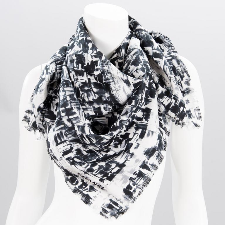 CHANEL, SIDENSCARFAR, 2 st.
