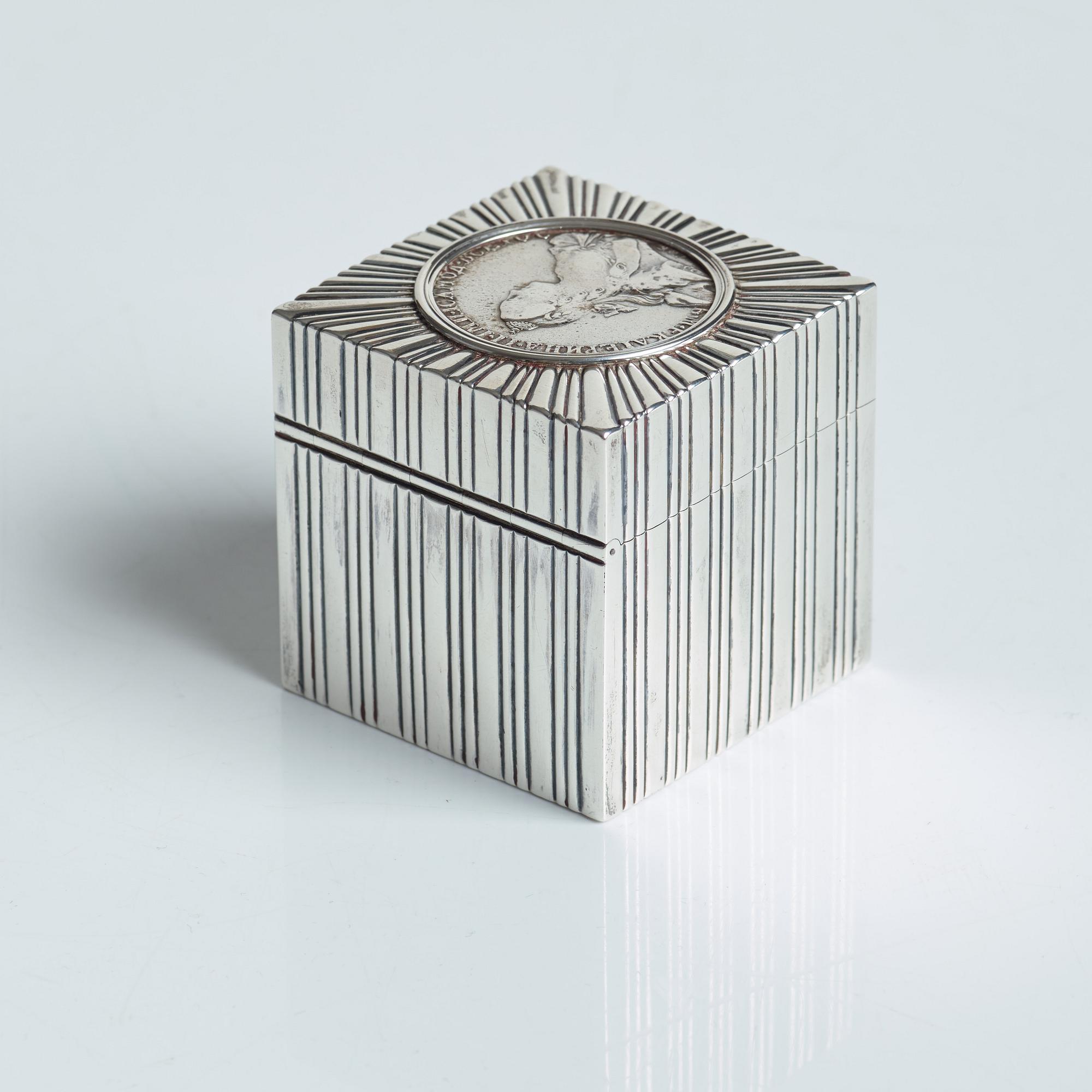 A Fabergé silver, travelling inkwell, workmaster Anna Ringe, St. Petersburg 1898/9-1903. Scratched inventory no 9623.