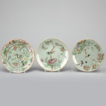 TALLRIKAR, 3 st, porslin, Kina, 1800-tal.