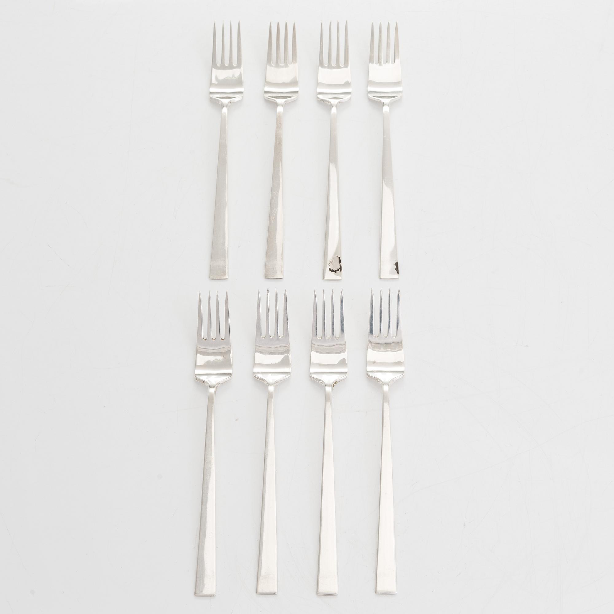 Bertel Gardberg, bestickuppsättning, 42 delar, silver, "Birgitta", Hopeatehdas oy, Helsingfors 1962.