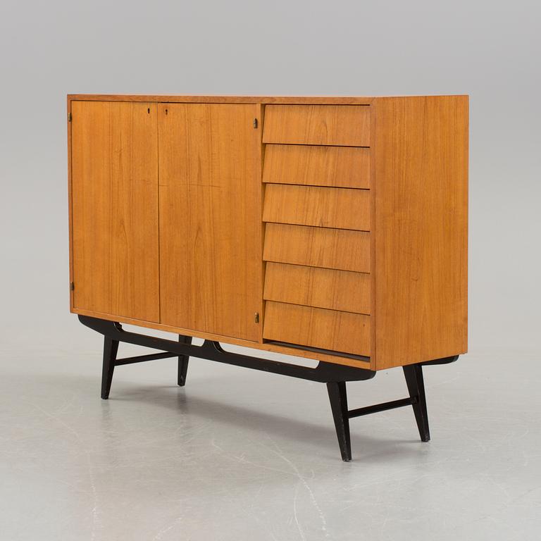 SIDEBOARD, teak, 1950-/60-tal.