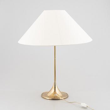 Yngvar Sandström & Alf Svensson, a model B-024 table lamp, Bergboms, second half of the 20th century.